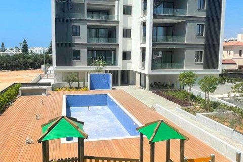 3 bedrooms Apartment in Kato Paphos, Paphos,  No. 45584 3