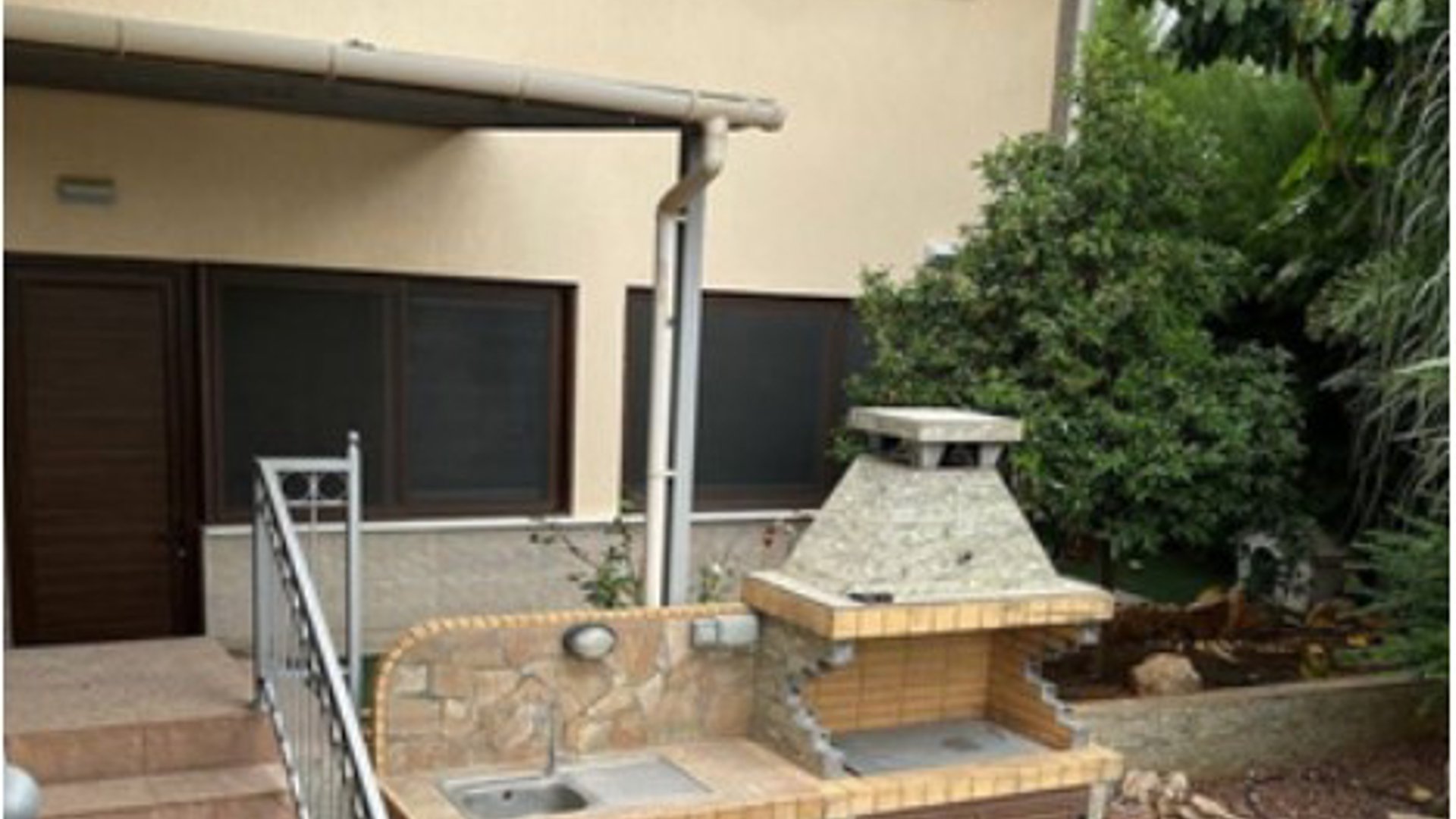 5 bedrooms Villa in Limassol, Cyprus No. 26782