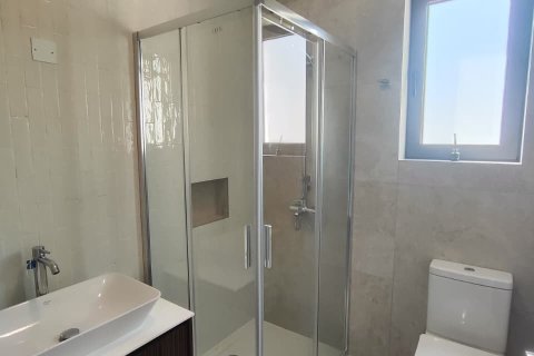 1 bedroom Apartment in Larnaka,  No. 50522 8