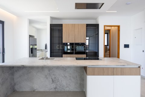4 dormitorios Villa en Mesa Geitonia, Limassol,  No. 55828 7