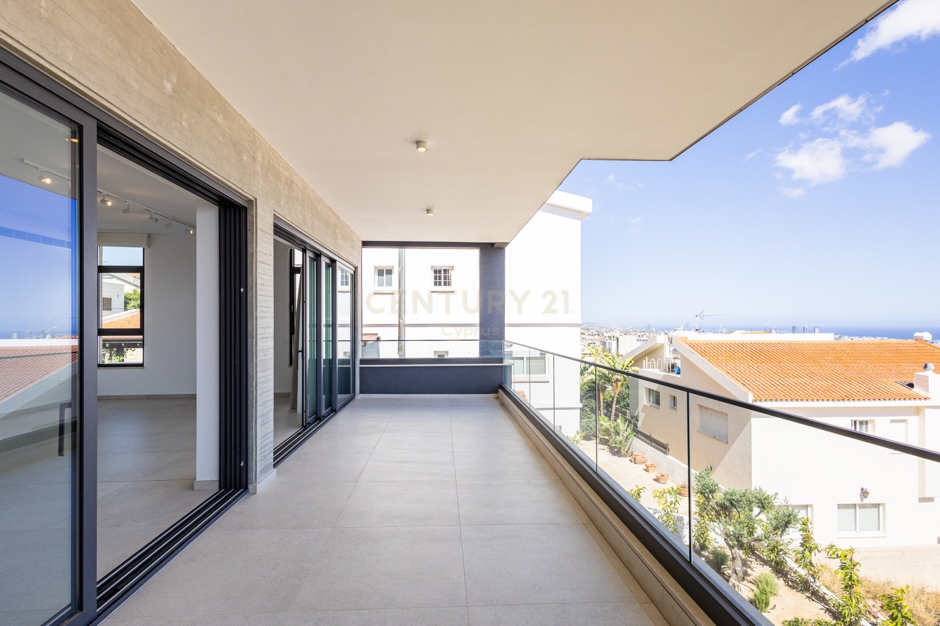 4 bedrooms Villa in Mesa Geitonia, Limassol, Cyprus No. 55828