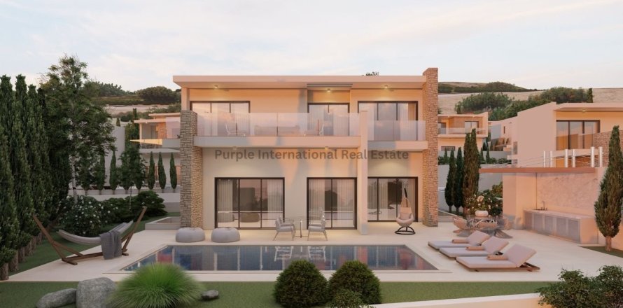 5 bedrooms Villa in Pegeia, Paphos,  No. 39163