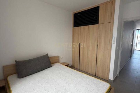 2 bedrooms Apartment in Limassol,  No. 57182 5