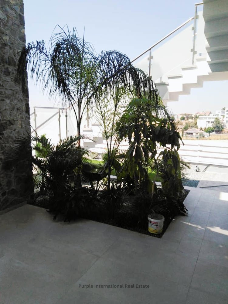 4 bedrooms Villa in Limassol, Cyprus No. 36316