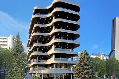 1 bedroom Apartment in Limassol,  No. 43409