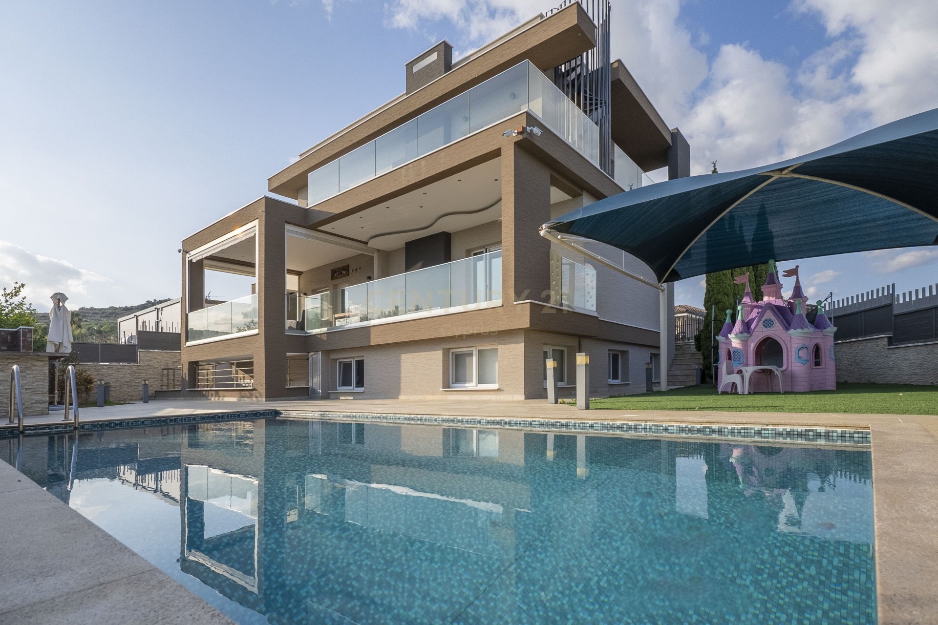 4 chambres Villa à Pyrgos, Limassol, Chypre No. 58246
