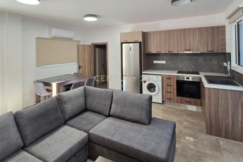 2 chambres Appartement à Mouttagiaka, Limassol, Chypre No. 58247