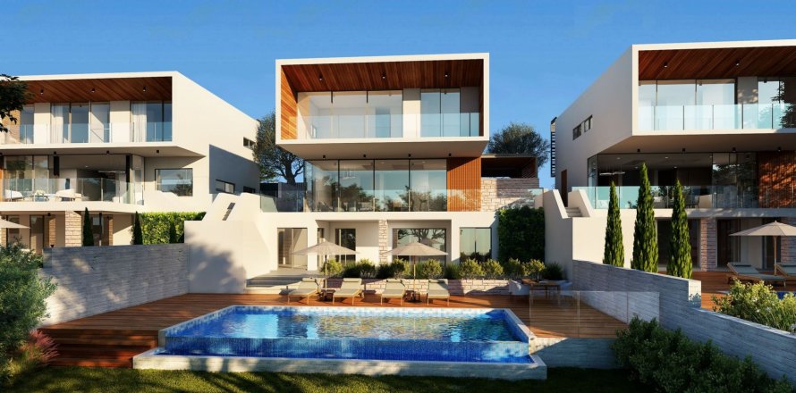 5 bedrooms Villa in Chloraka, Paphos, No. 45627