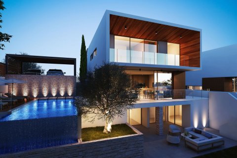 5 bedrooms Villa in Chloraka, Paphos,  No. 45629 7