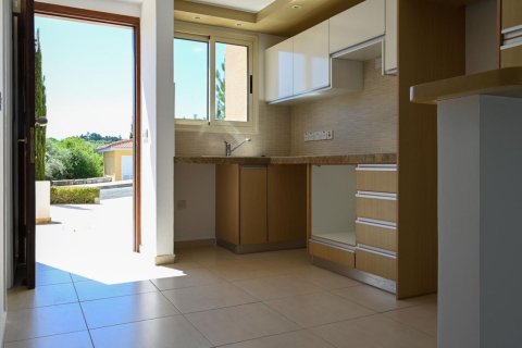 2 bedrooms Townhouse in Neo Chorio, Paphos,  No. 49244 5