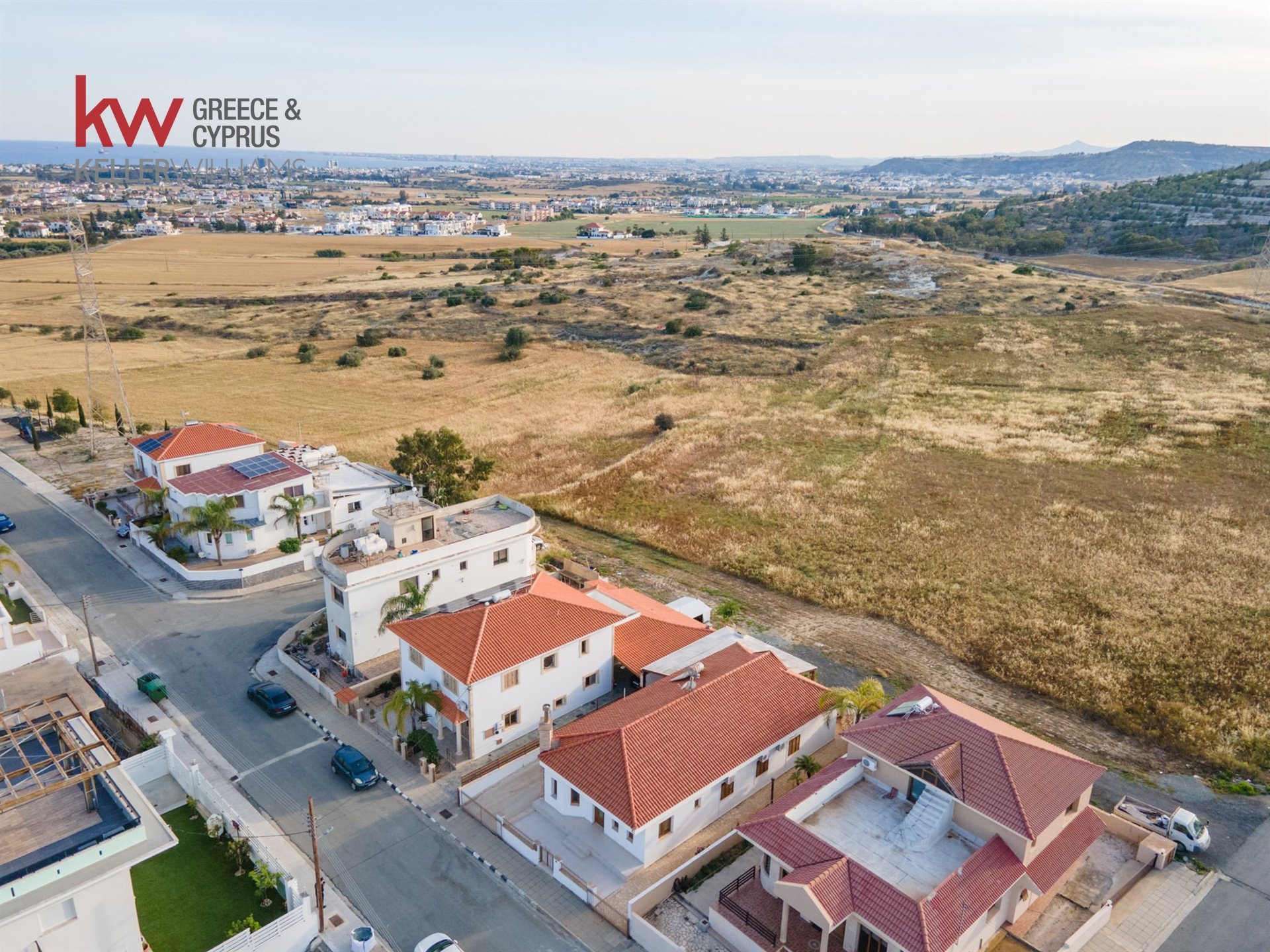3 bedrooms Bungalow in Pyla, Larnaka, Cyprus No. 52287