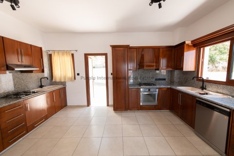 4 bedrooms Villa in Tsada, Paphos,  No. 39373 23