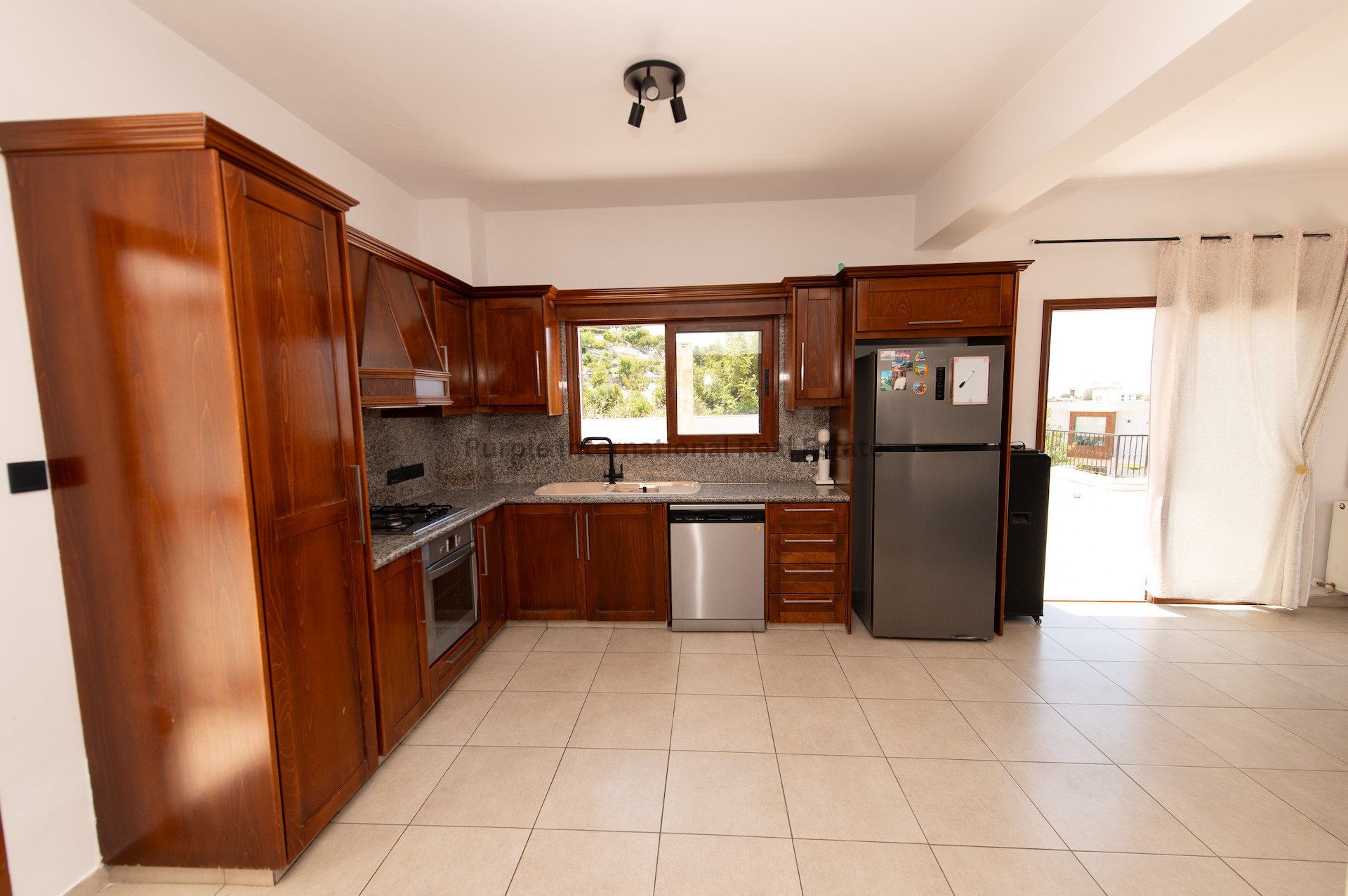 4 bedrooms Villa in Tsada, Paphos, Cyprus No. 39373