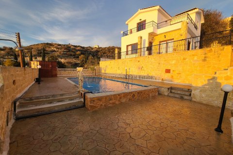 4 bedrooms Villa in Tsada, Paphos,  No. 39373