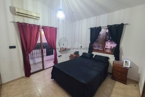 4 bedrooms Villa in Tsada, Paphos,  No. 39373 16