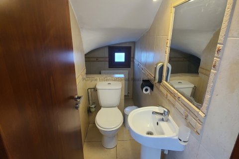 4 bedrooms Villa in Tsada, Paphos,  No. 39373 9