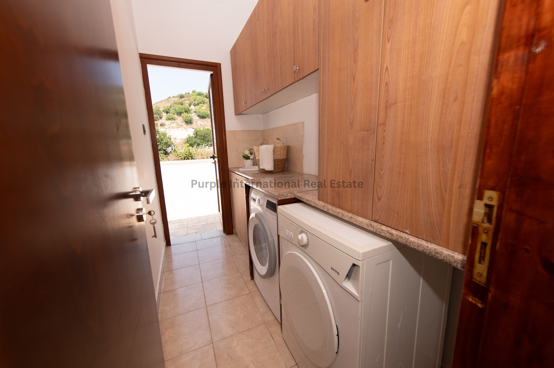 4 bedrooms Villa in Tsada, Paphos, Cyprus No. 39373