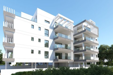 2 bedrooms Apartment in Larnaca, Larnaka,  No. 44352 7