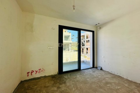 3 bedrooms Villa in Agios Athanasios, Limassol,  No. 34228 9