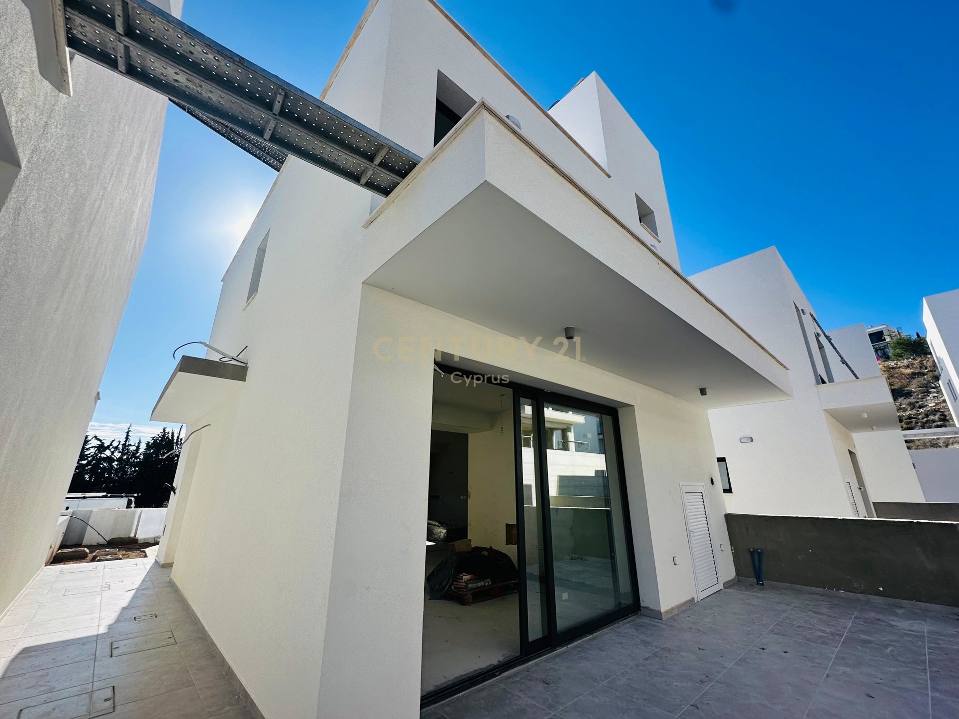 3 bedrooms Villa in Agios Athanasios, Limassol, Cyprus No. 34228