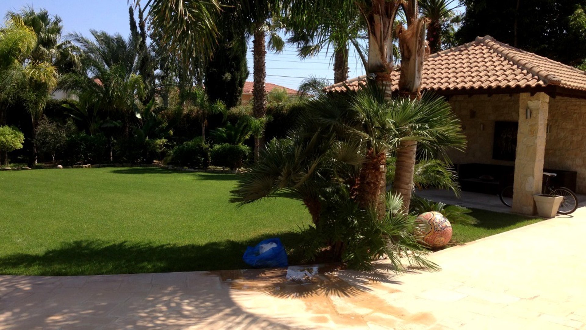 4 bedrooms Villa in Limassol, Cyprus No. 25597