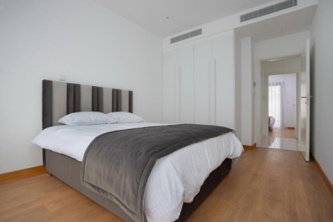 4 bedrooms Townhouse in Limassol,  No. 38423 8