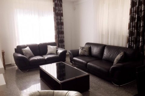 Вилла с 5 спальнями в Лимассол, Лимасол,  № 38418 2