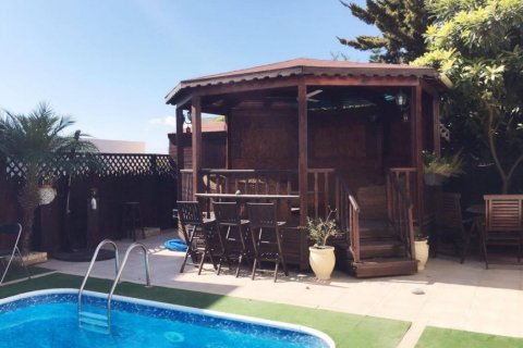 Вилла с 5 спальнями в Лимассол, Лимасол,  № 38418 10