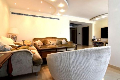4 bedrooms Apartment in Limassol,  No. 38420 3