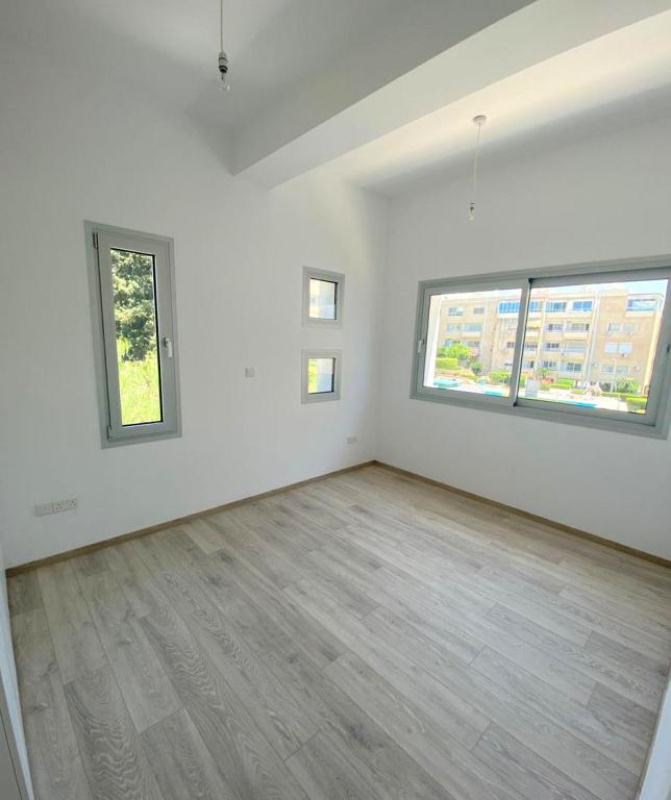 2 bedrooms Apartment in Limassol, Cyprus No. 38595