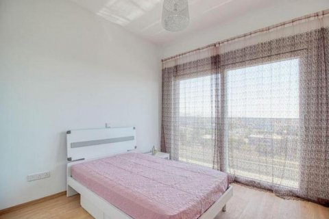 3 bedrooms Apartment in Limassol,  No. 38598 6
