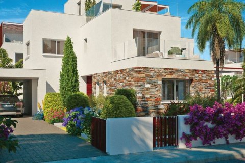 3 bedrooms Villa in Geroskípou, Paphos, Cyprus No. 26975