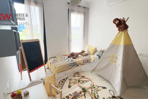 3 bedrooms Apartment in Larnaka, No. 39684 10