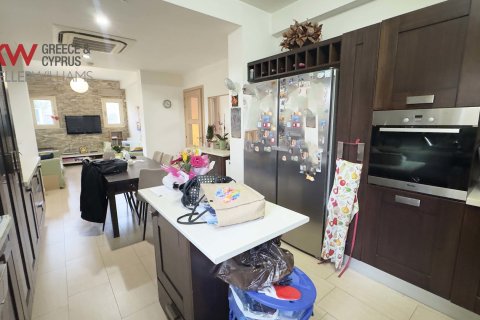 4 bedrooms Townhouse in Sha, Nicosia,  No. 39685 17