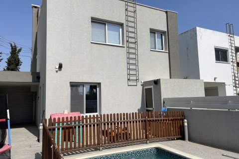 3 bedrooms Villa in Agios Athanasios, Limassol,  No. 44295 11