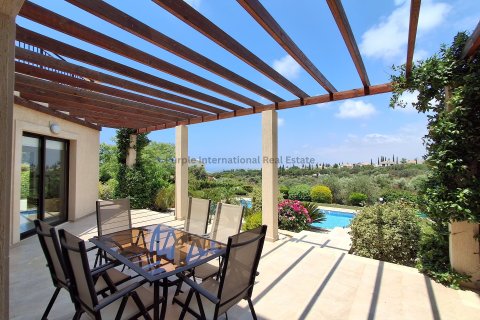 3 bedrooms Villa in Paphos,  No. 57259 4
