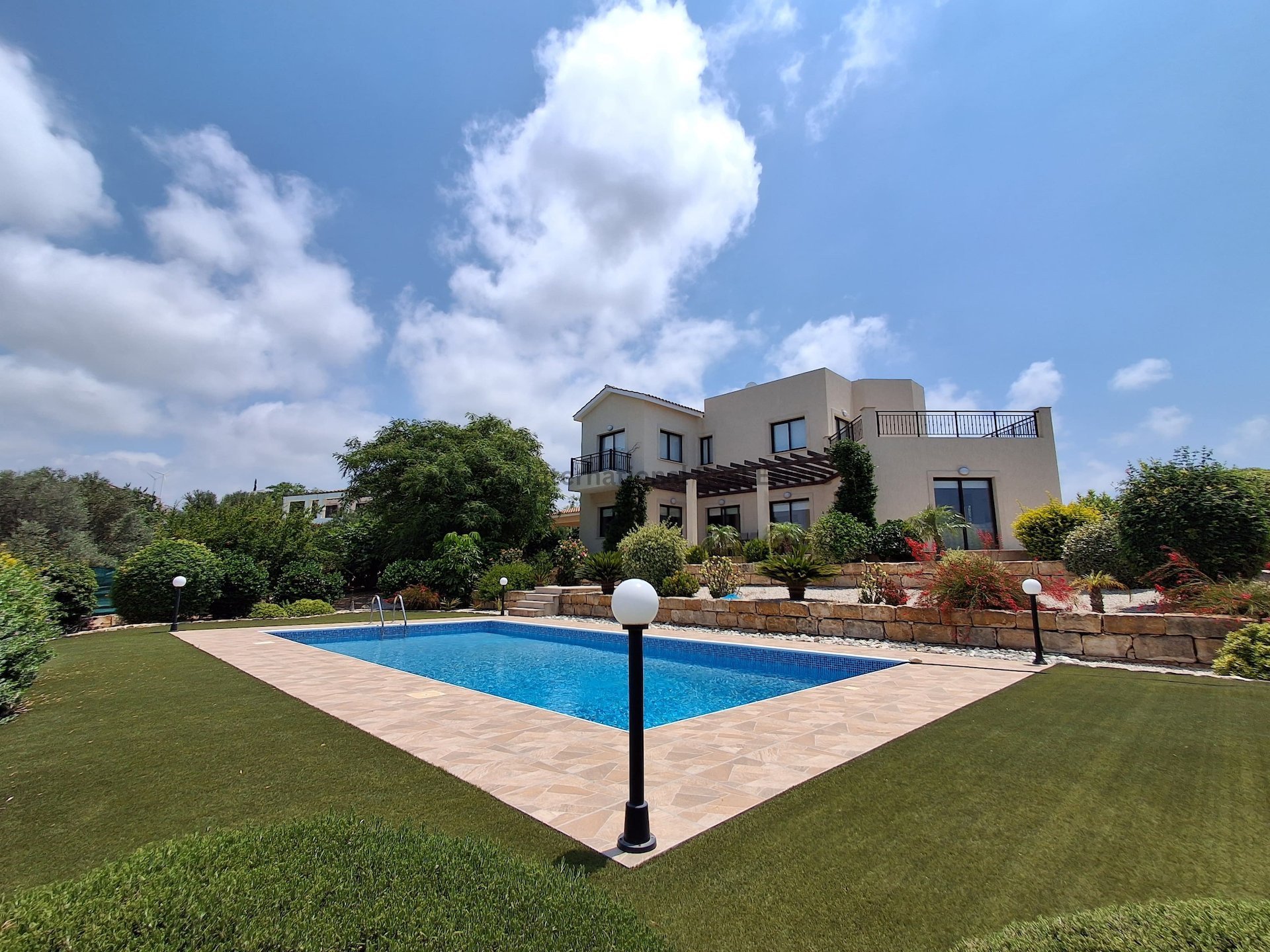 3 dormitorios Villa en Paphos, Chipre No. 57259