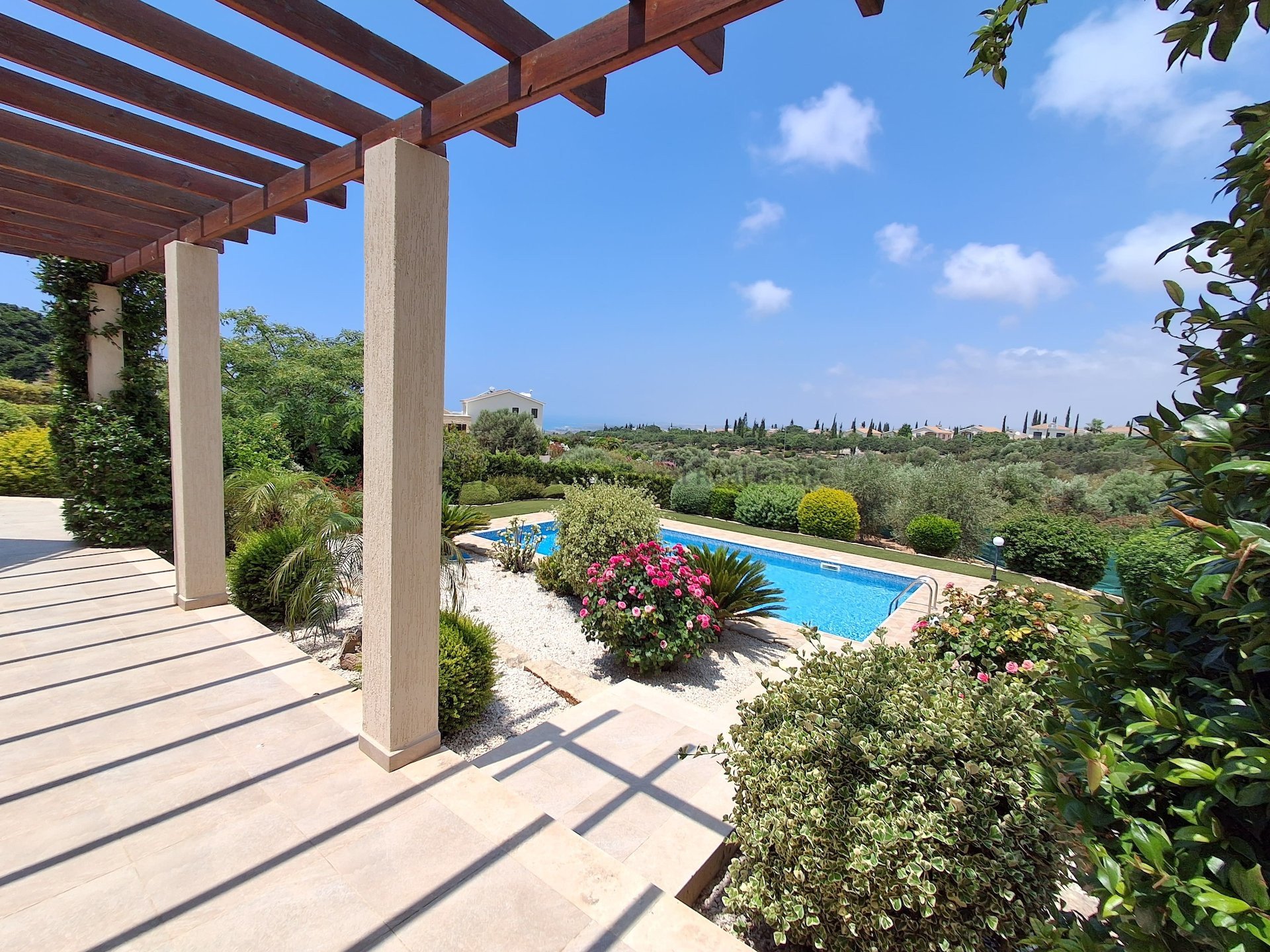 3 dormitorios Villa en Paphos, Chipre No. 57259