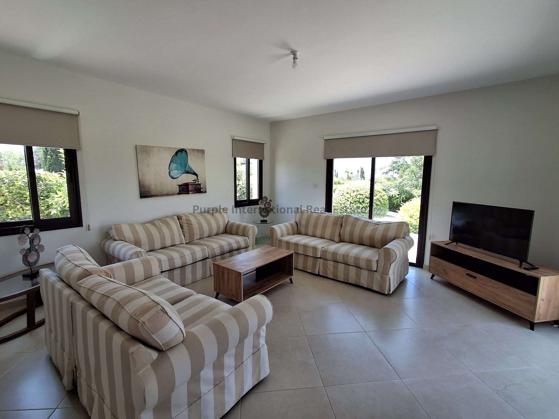 3 dormitorios Villa en Paphos, Chipre No. 57259