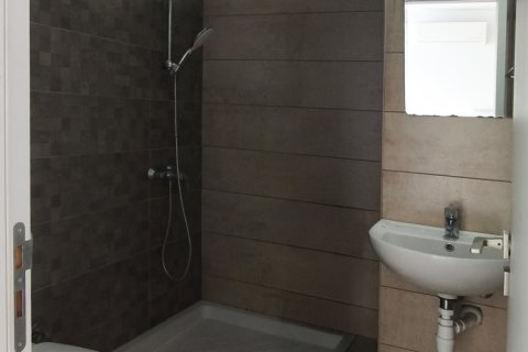 Квартира с 1 спальней в Агландзия, Никосия,  № 51937 8