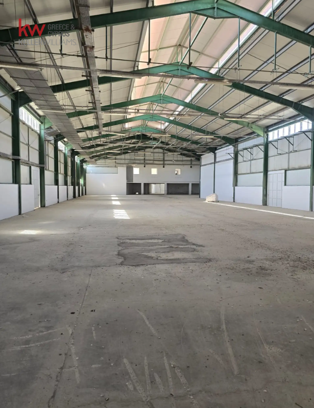 2300m2 Almacén en Larnaka, Chipre No. 51936