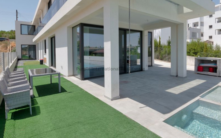 6 dormitorios Villa en Aradippou, Larnaka, Chipre No. 51940