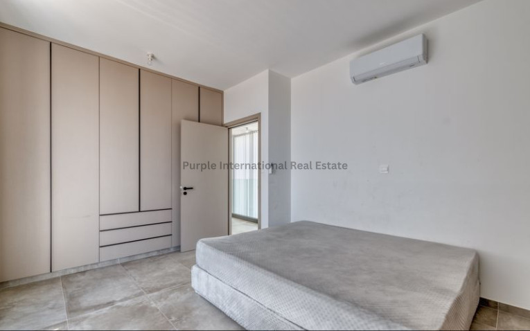 6 dormitorios Villa en Aradippou, Larnaka, Chipre No. 51940