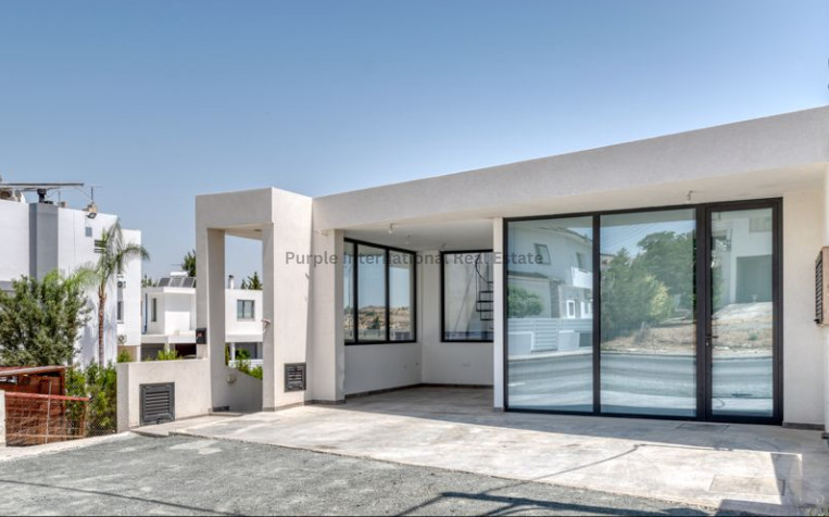 6 dormitorios Villa en Aradippou, Larnaka, Chipre No. 51940