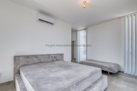 6 bedrooms Villa in Aradippou, Larnaka,  No. 51940 25