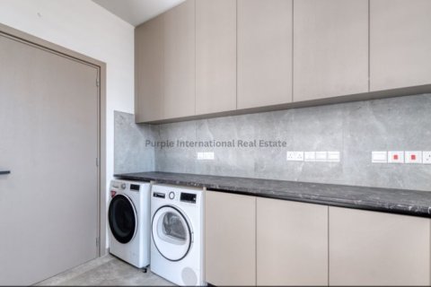 6 bedrooms Villa in Aradippou, Larnaka,  No. 51940 16