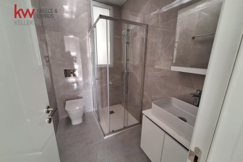 2 bedrooms Apartment in Larnaca, Larnaka,  No. 39714 12