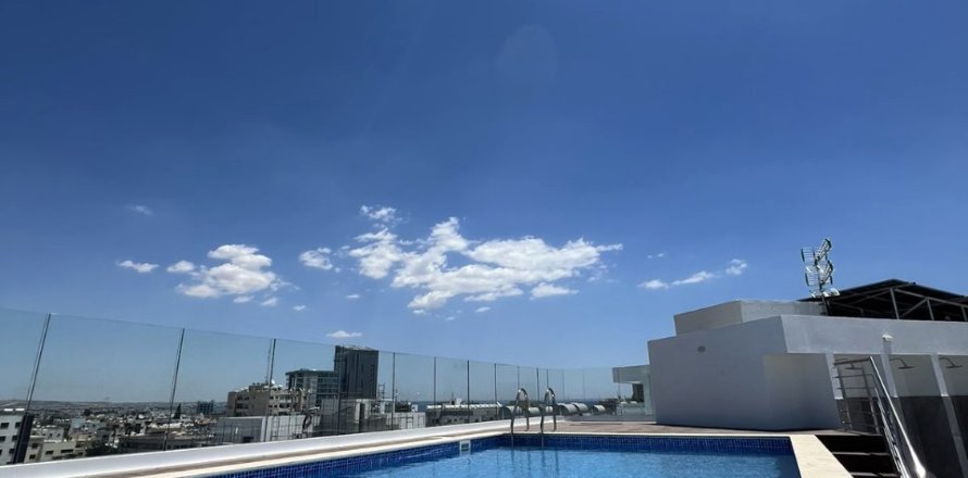 2 bedrooms Apartment in Larnaca, Larnaka,  No. 39714