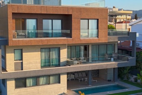 4 chambres Villa à Limassol,  No. 47779 3