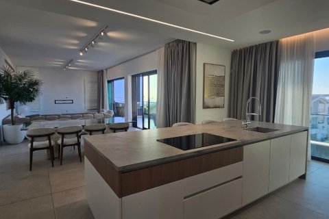 4 chambres Villa à Limassol,  No. 47779 10